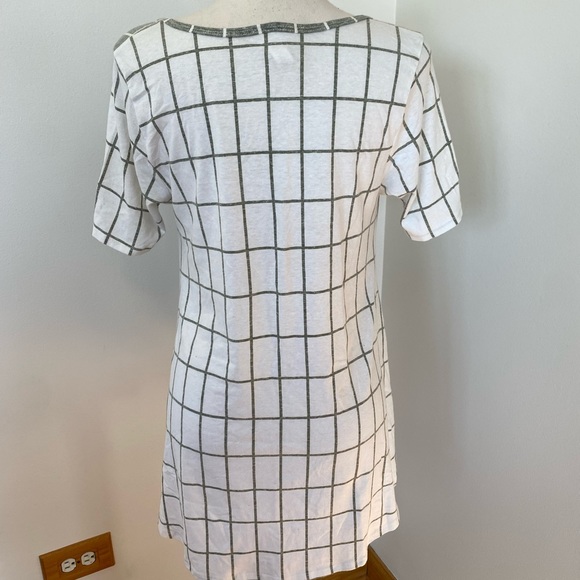 LulaRoe Top Bundle - Picture 6 of 13